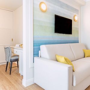 Junior Suite Balcony